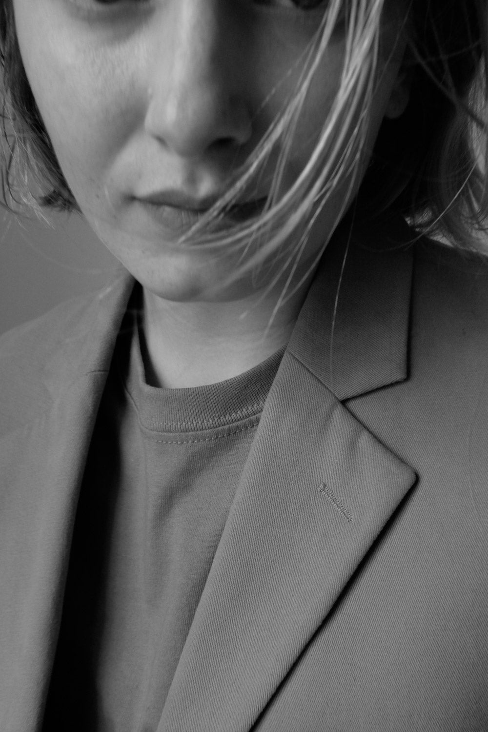 BEIGE COTTON SUIT OVER BLAZER