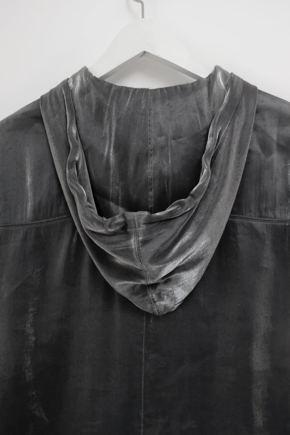 0061_METALLIC SILVER VINTAGE HOODED JACKET