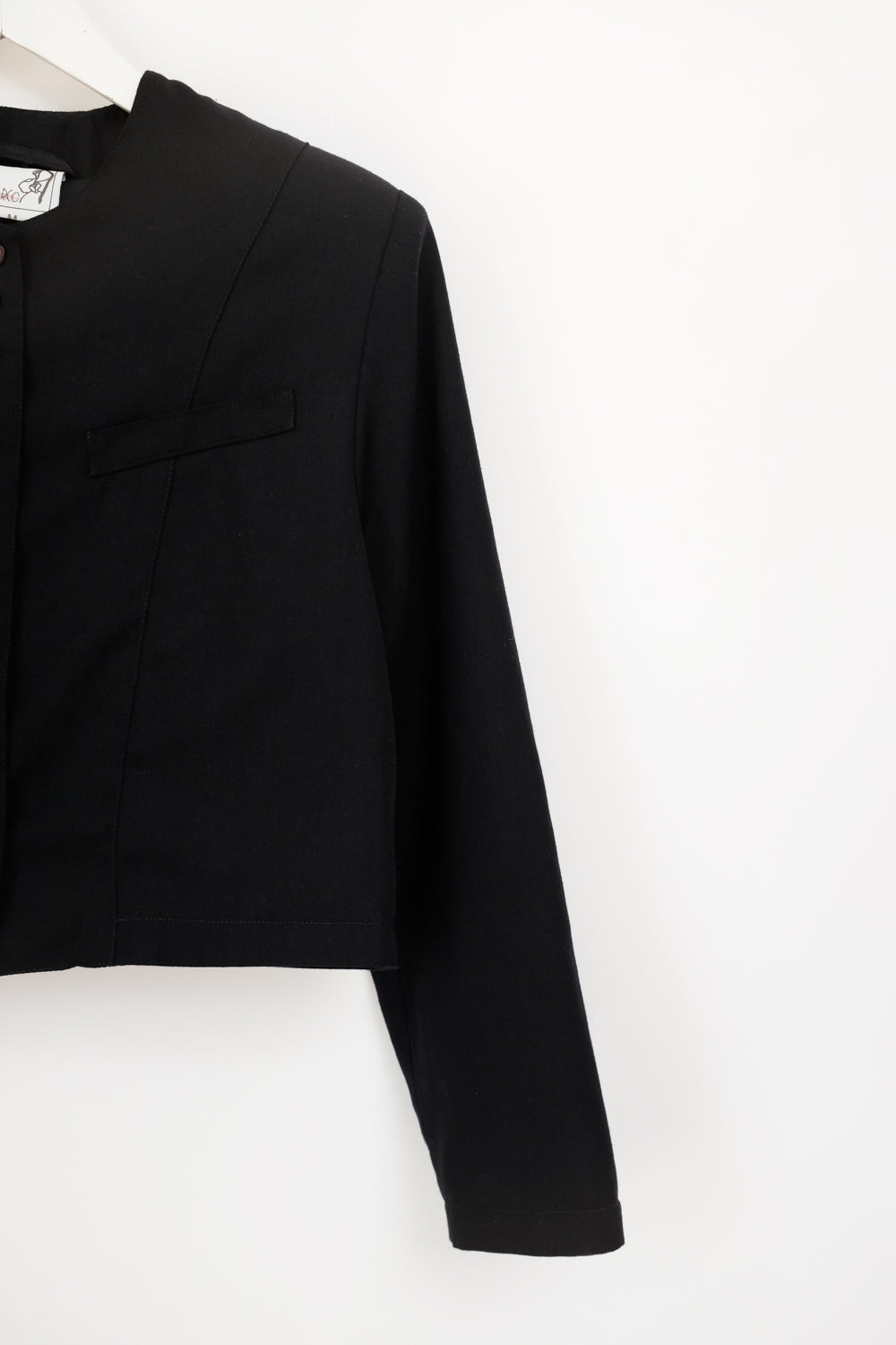 CROP VINTAGE BLACK BOXY BLAZER
