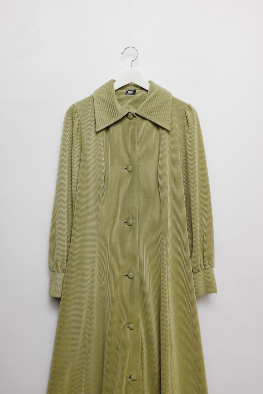 0018_RENTAL MODEL // VINTAGE LONG CORDUROY DRESS COAT