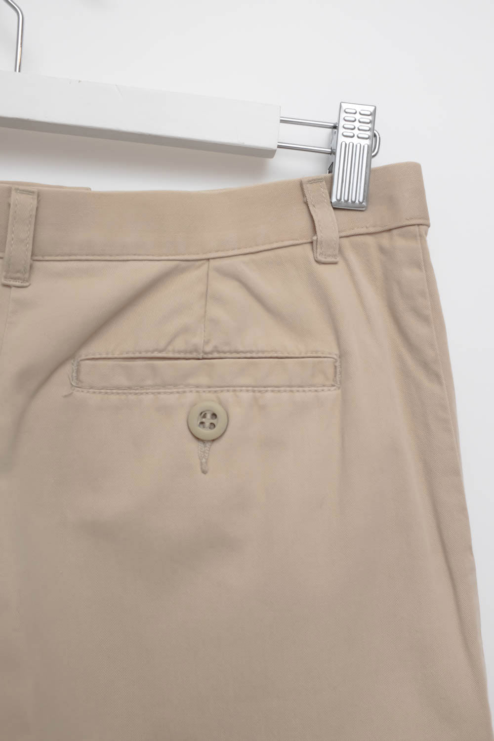 BEIGE PLEATED COTTON SHORTS