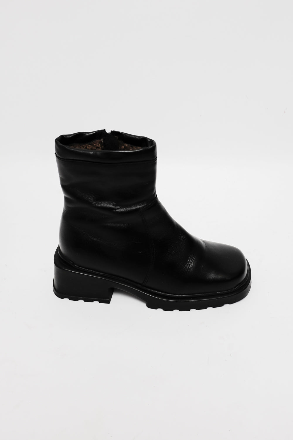 0021_WARM DERBY LEATHER BOOTS 38