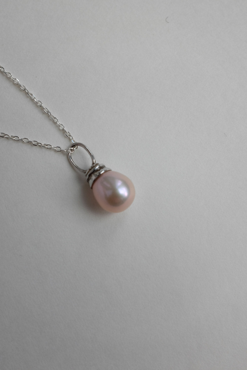 0029_SIMPLE LONG ROSE PEARL NECKLACE 925